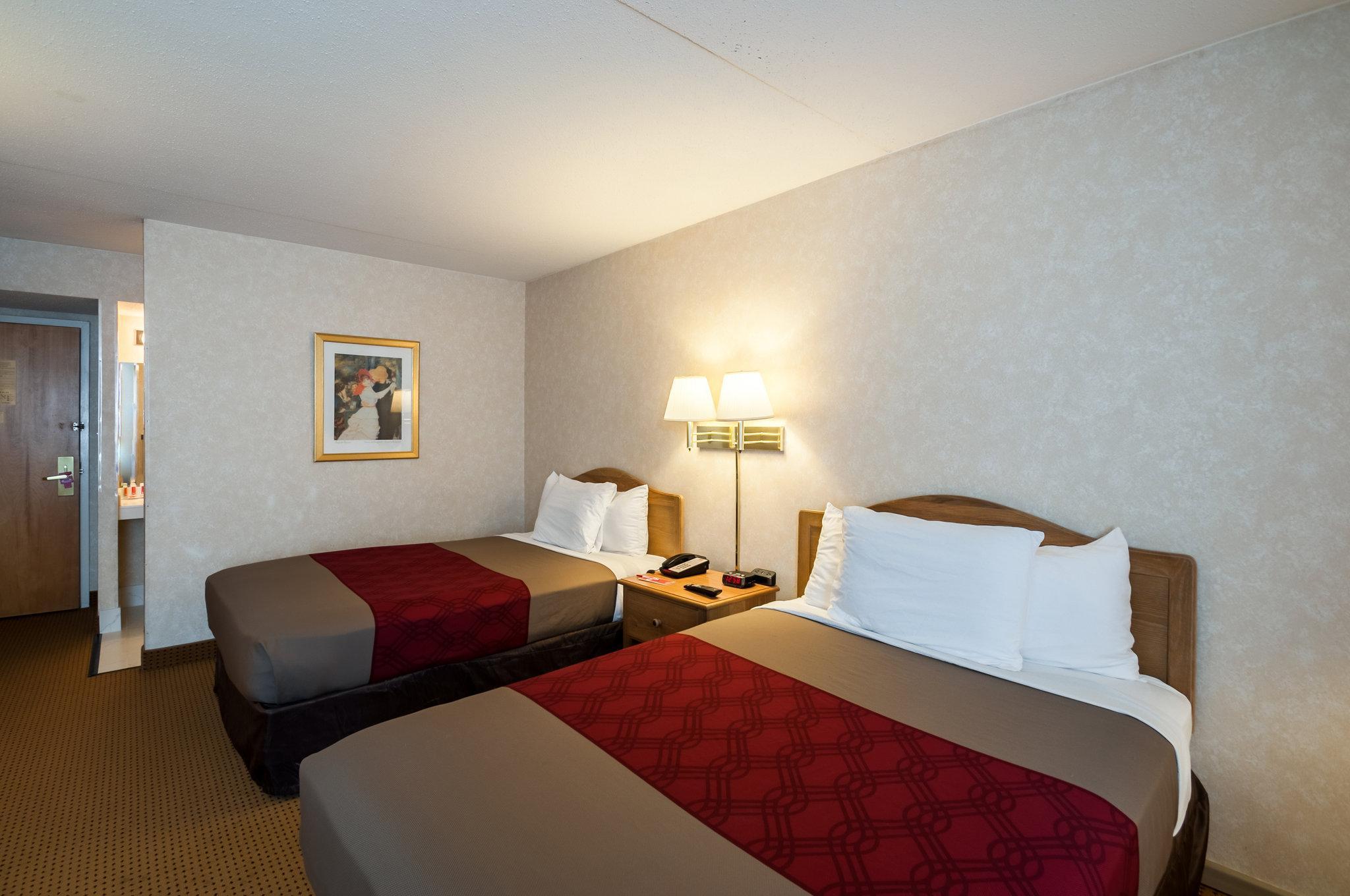 Econo Metro Lodge