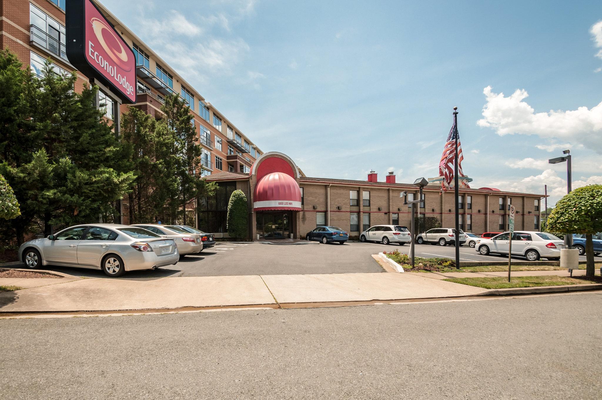 Lodge Econo Metro