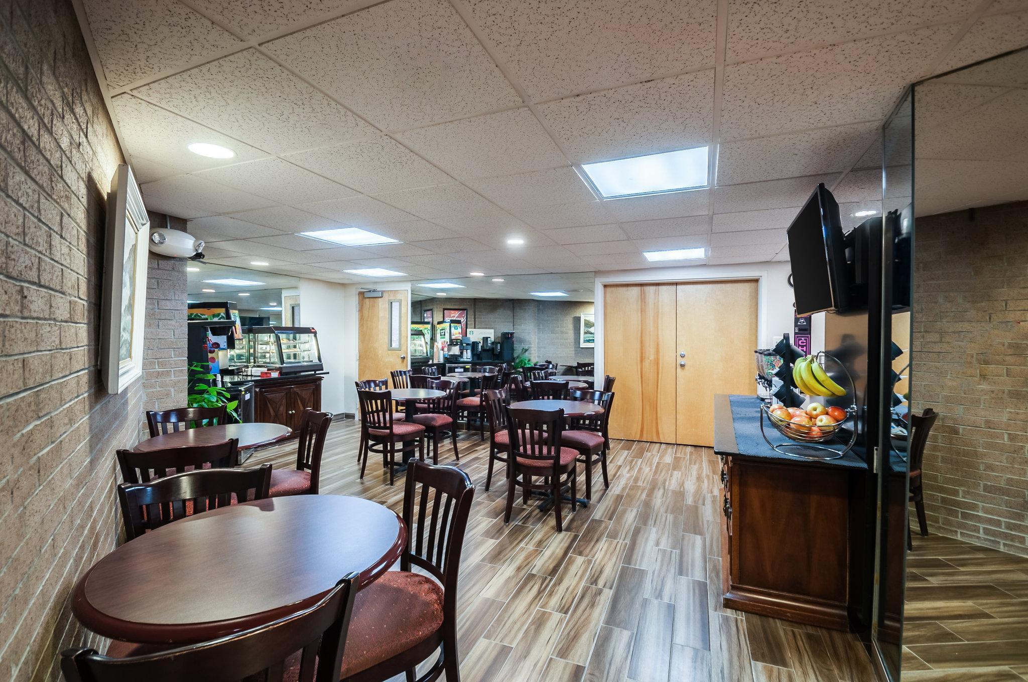 Econo Metro Lodge *